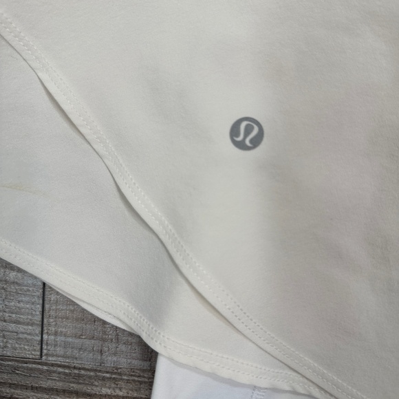 Lululemon White Court Rival High-Rise Skirt Skort Extended Liner Size 4 - Picture 6 of 9